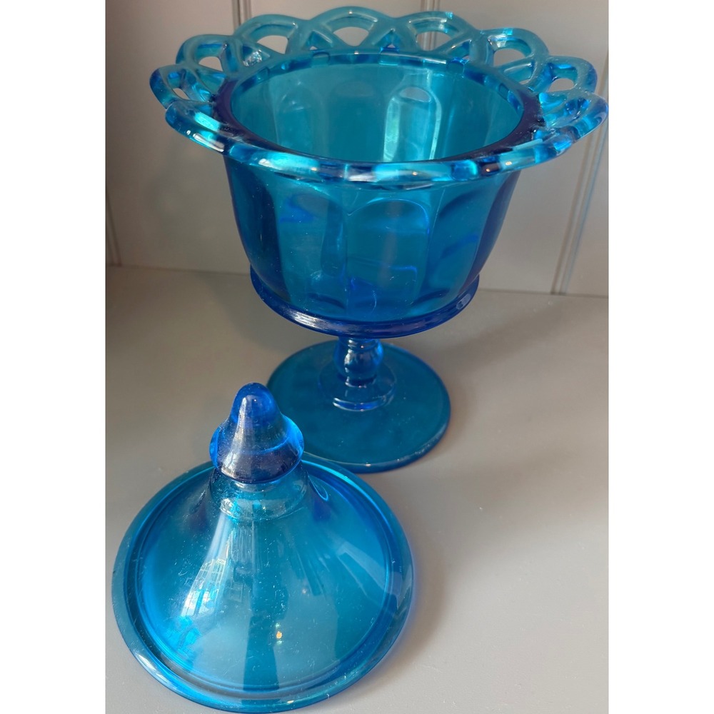 Vintage Blue Glass Candy Dish with Lid Reticulated Edge Pedestal Compote Bowl - Picture 3 of 5
